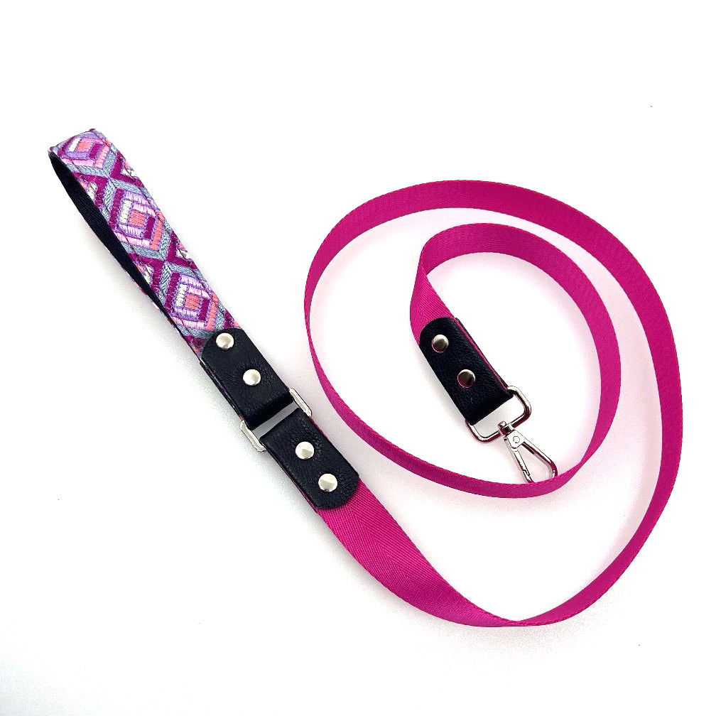 Cubic Leather & Nylon Leash - Fushia